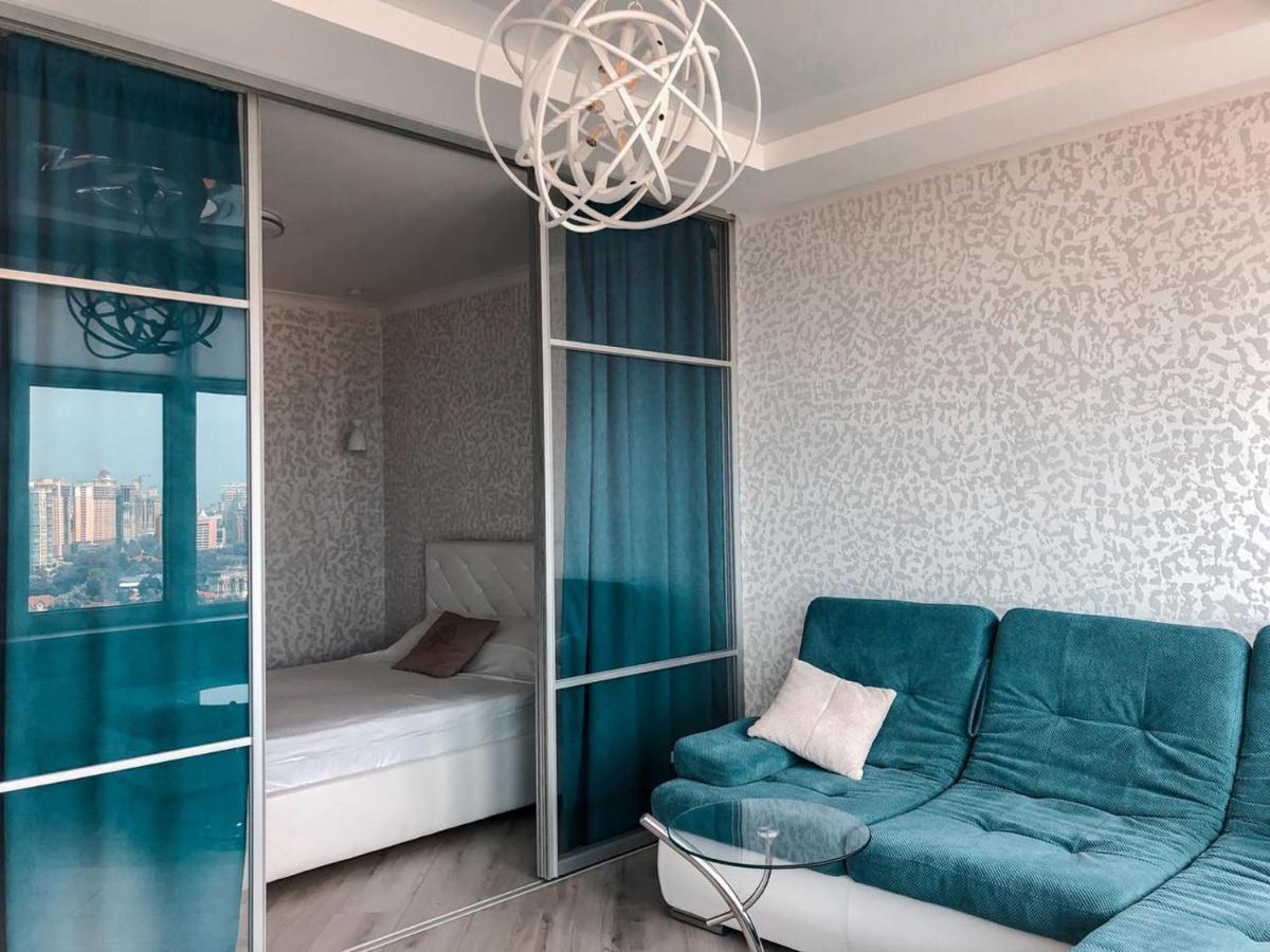 M&P Vip Appartments In Arkadia Odessa Exterior foto