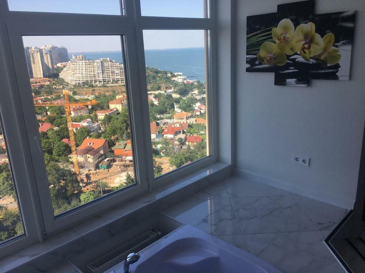 M&P Vip Appartments In Arkadia Odessa Exterior foto