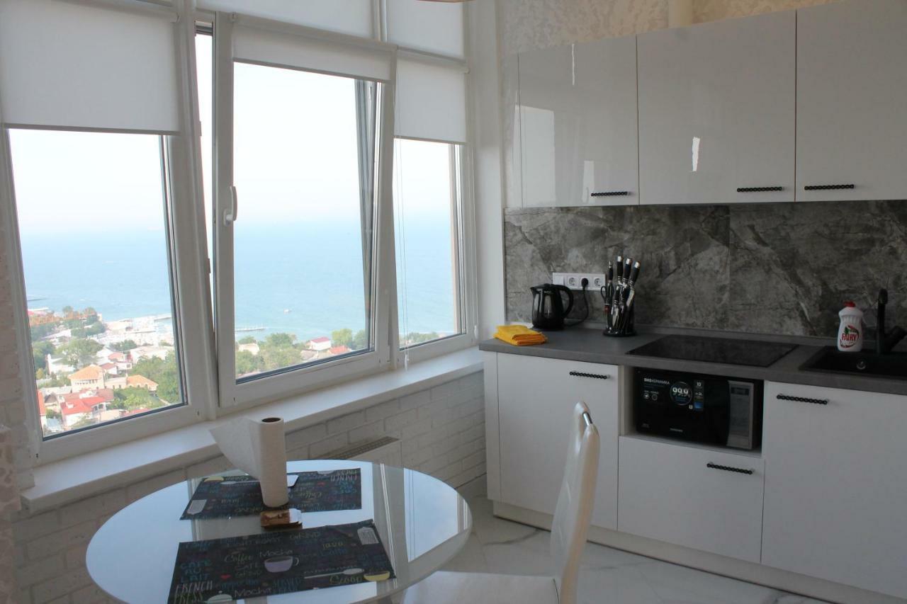M&P Vip Appartments In Arkadia Odessa Exterior foto