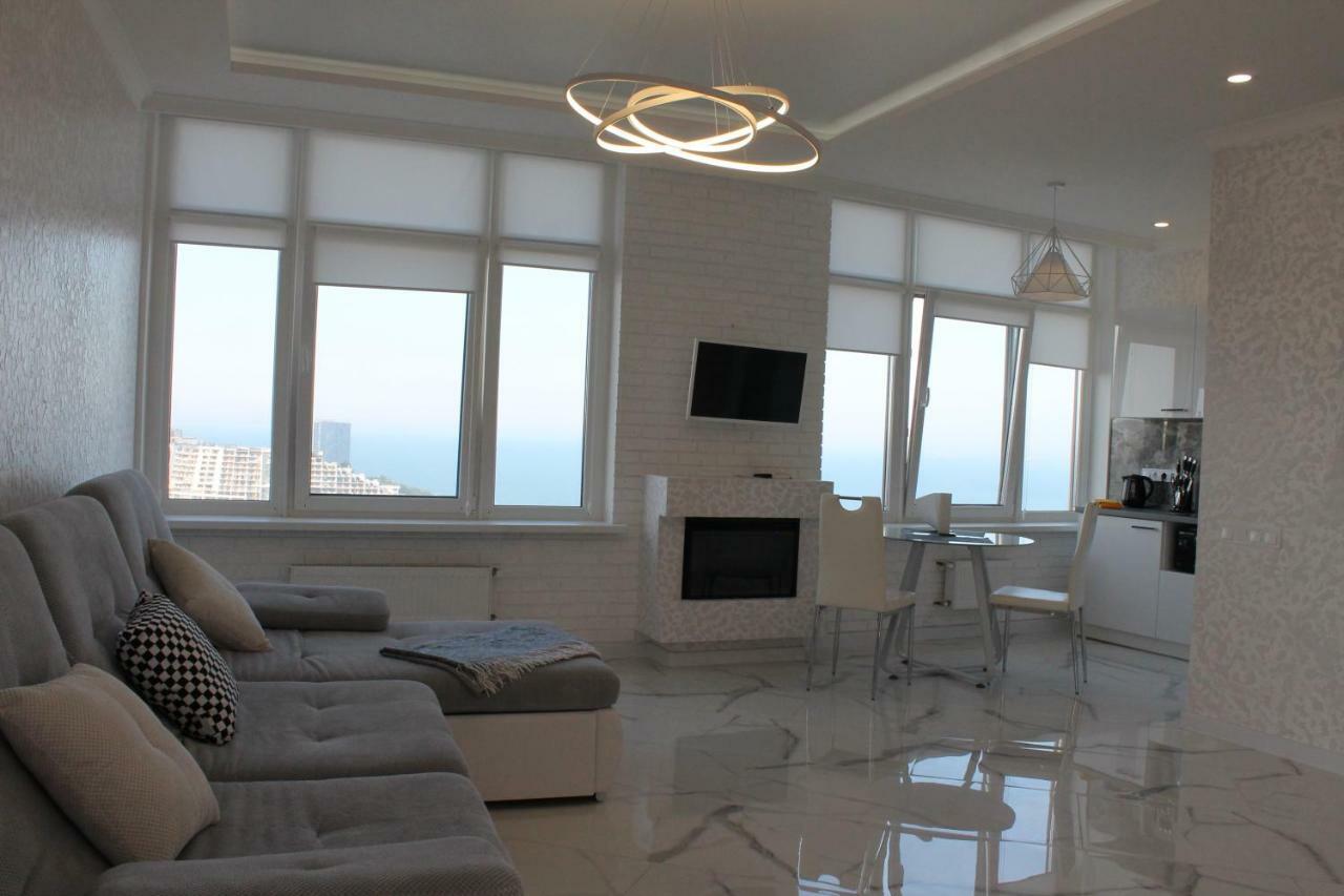 M&P Vip Appartments In Arkadia Odessa Exterior foto